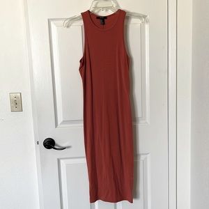 cotton fitted maxi dress. Hugs your body into hourglass shape low-cut sleeves